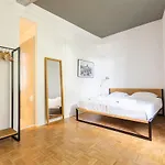 Apartahotel Boutique Lofts & Am Park 4*