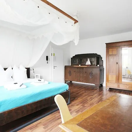 Boutique Lofts & Am Park 3*