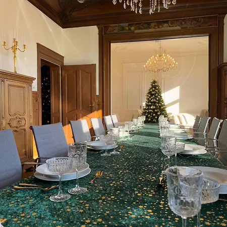 Boutique Lofts & Am Park 아파트호텔