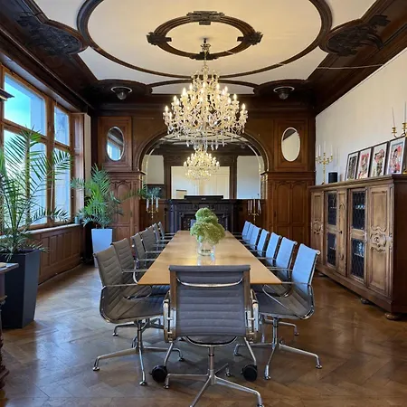 Apartmanhotel Boutique Lofts & Am Park