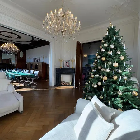 Boutique Lofts & Am Park 아파트호텔 4*