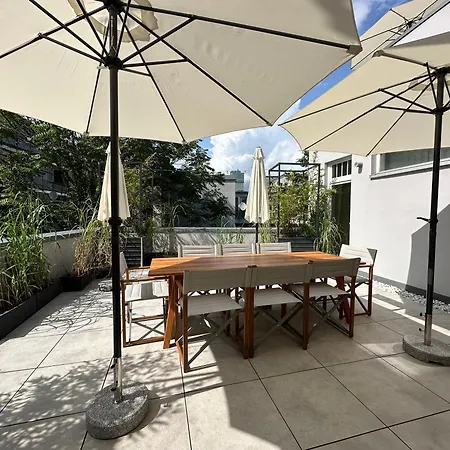 Boutique Lofts & Am Park