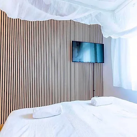 Boutique Lofts & Am Park 4*