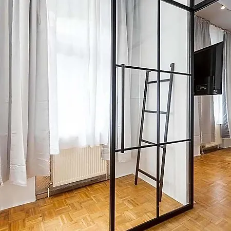 Boutique Lofts & Am Park Apartahotel 4*