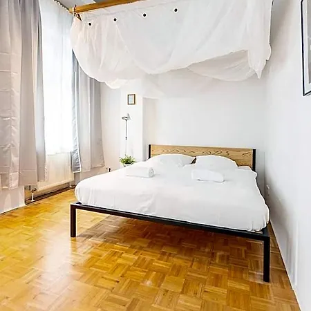Apartahotel Boutique Lofts & Am Park Offenbach del Meno