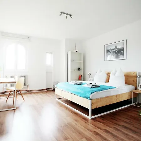 Boutique Lofts & Am Park 3*