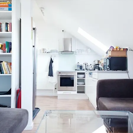 Aparthotel Boutique Lofts & Am Park 3*