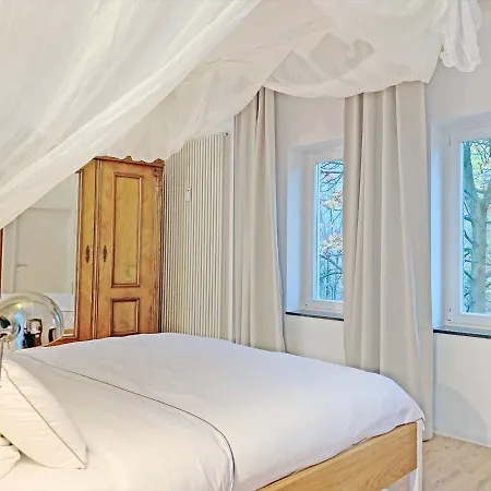Boutique Lofts & Am Park Aparthotel 3*