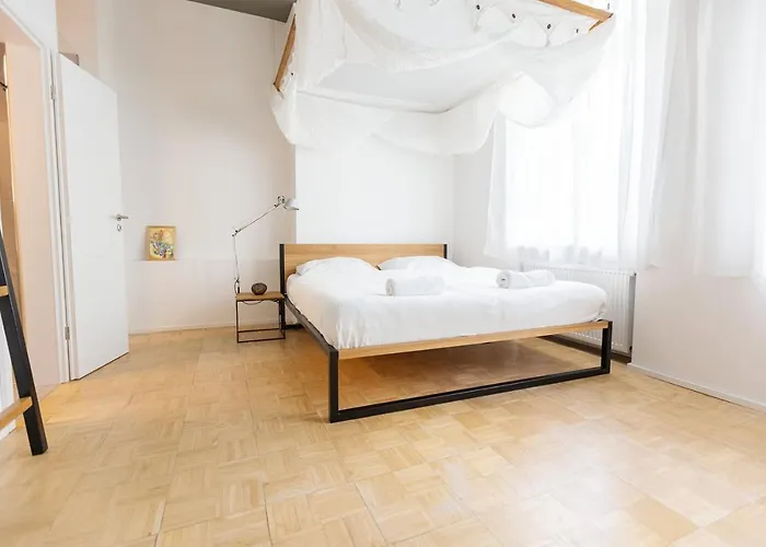 Boutique Lofts & Am Park Apartmanhotel 4*