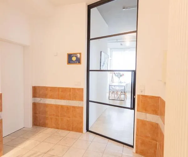 Boutique Lofts & Am Park