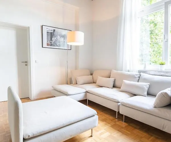 Boutique Lofts & Am Park 4*